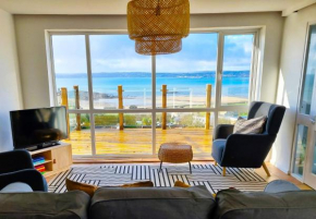 1Rosemount -Marazion - Iconic view of St Michaels Mt, Sea, Beach, 2xParking, Netflix Prime